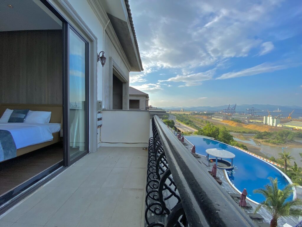 Đánh giá Beverly Hill Ha Long Villas & Apartments : Bevrely Hills Hạ Long – Đồi Hải Quân