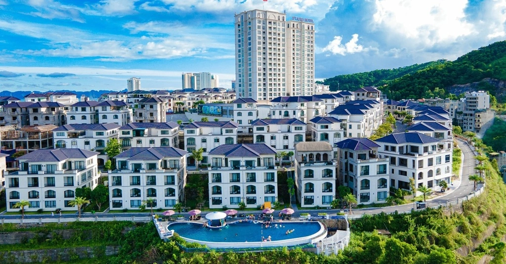 Đánh giá Beverly Hill Ha Long Villas & Apartments : Bevrely Hills Hạ Long – Đồi Hải Quân