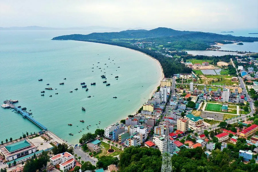 Đi Cô Tô mùa nào đẹp nhất? Kinh nghiệm khám phá hòn đảo thiên đường của Quảng Ninh