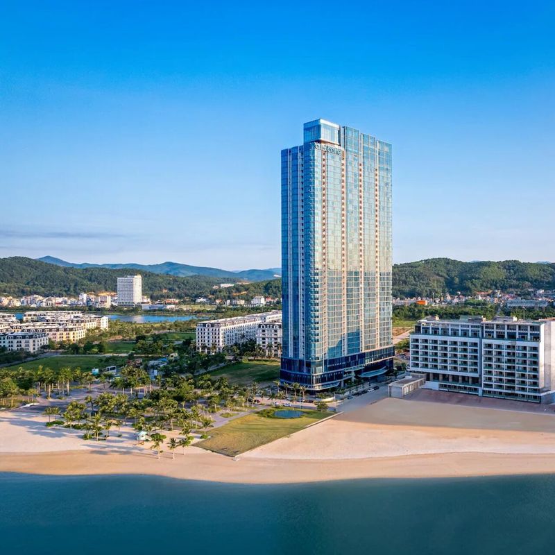 Review À La Carte Ha Long Bay Residence: 8 thông tin cần biết trước khi đặt phòng
