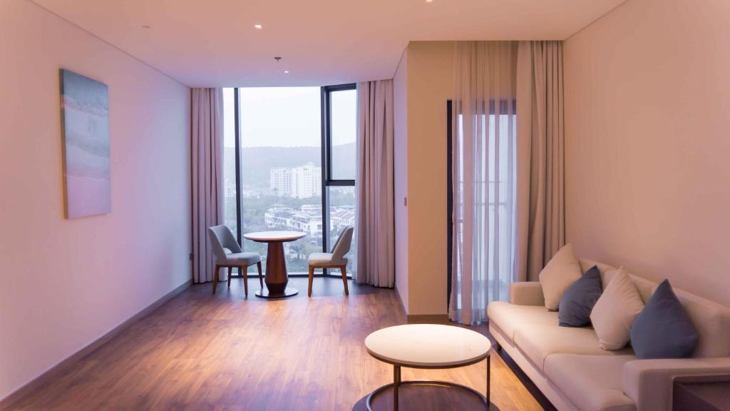 Review A La Carte Ha Long Manager by Anstay: Vị trí, tiện ích và trải nghiệm thực tế