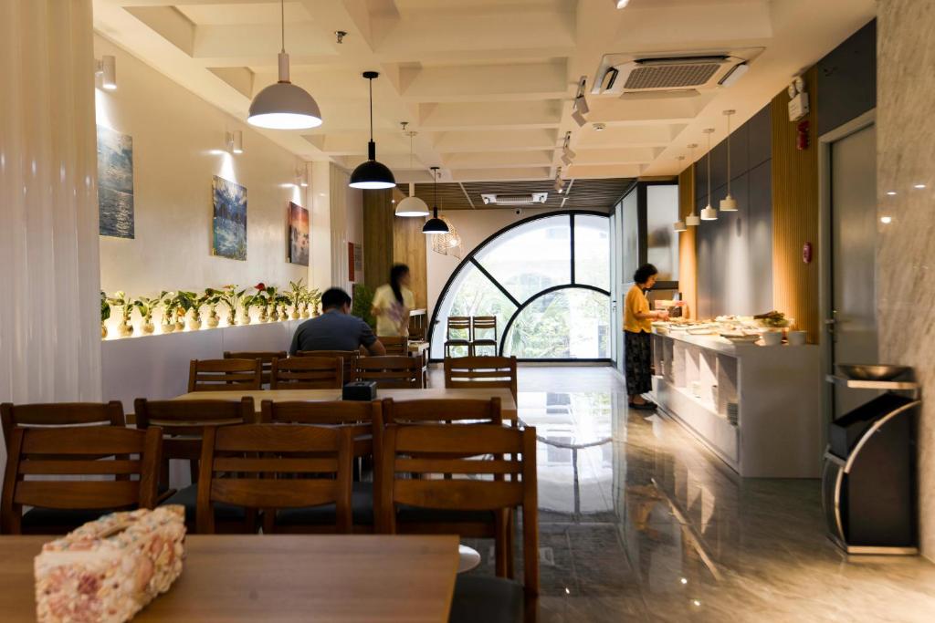 Review A La Carte Ha Long Manager by Anstay: Vị trí, tiện ích và trải nghiệm thực tế