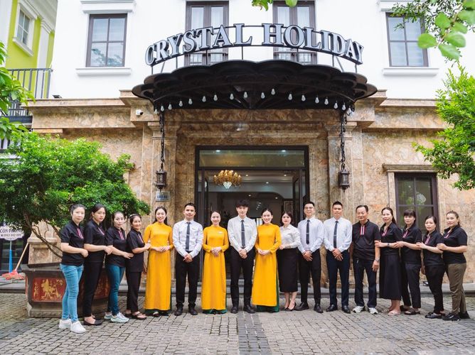 Review Crystal Holiday Hotel Hạ Long: khách sạn 4 sao mới tại Bãi Cháy