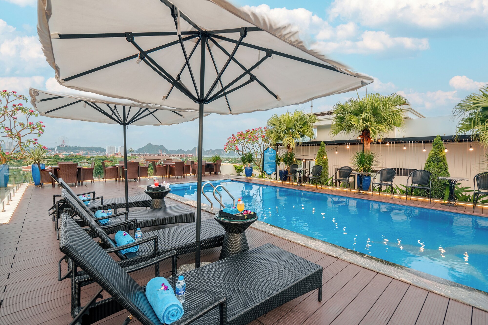Review Grand Fleuve Boutique Hotel: Vị trí, hạng phòng và dịch vụ nổi bật tại Hạ Long