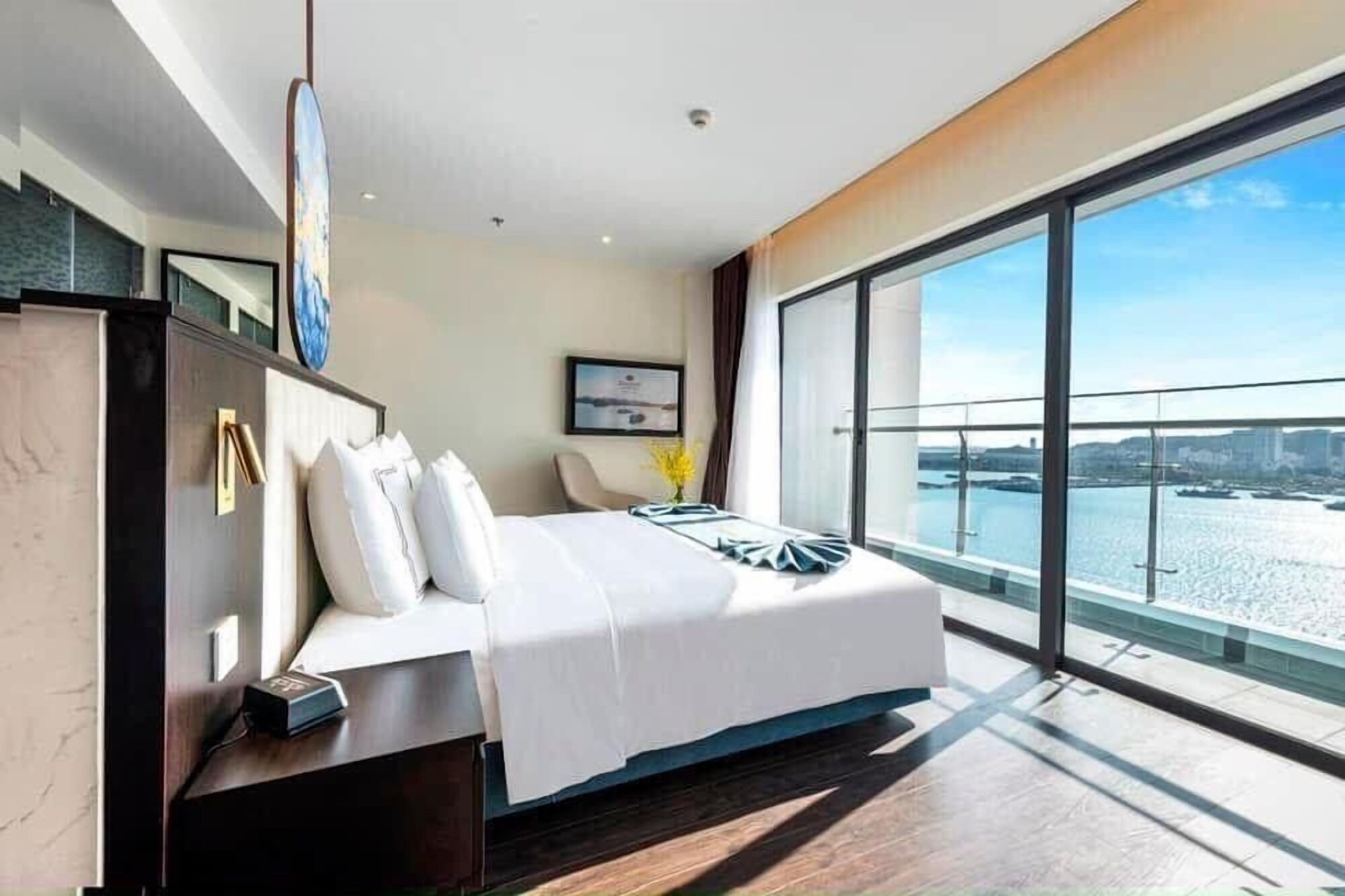 Review Halo Bay Retreat: Trải Nghiệm Nghỉ Dưỡng Tại Hạ Long Cho Du Khách Tự Túc