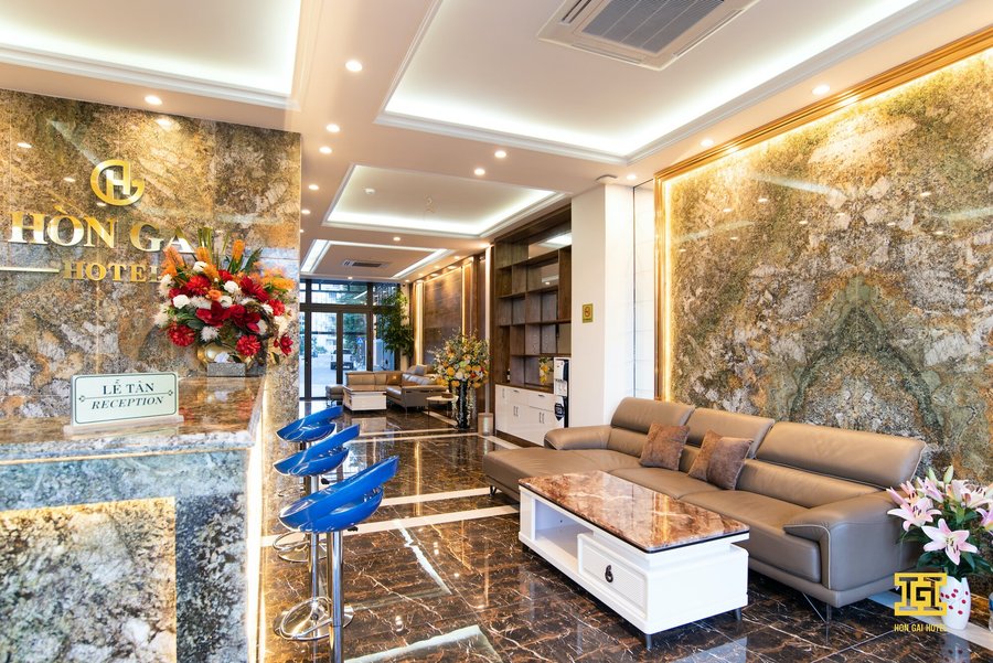 Review Hòn Gai Hotel: Vị trí, dịch vụ và trải nghiệm lưu trú tại Hạ Long