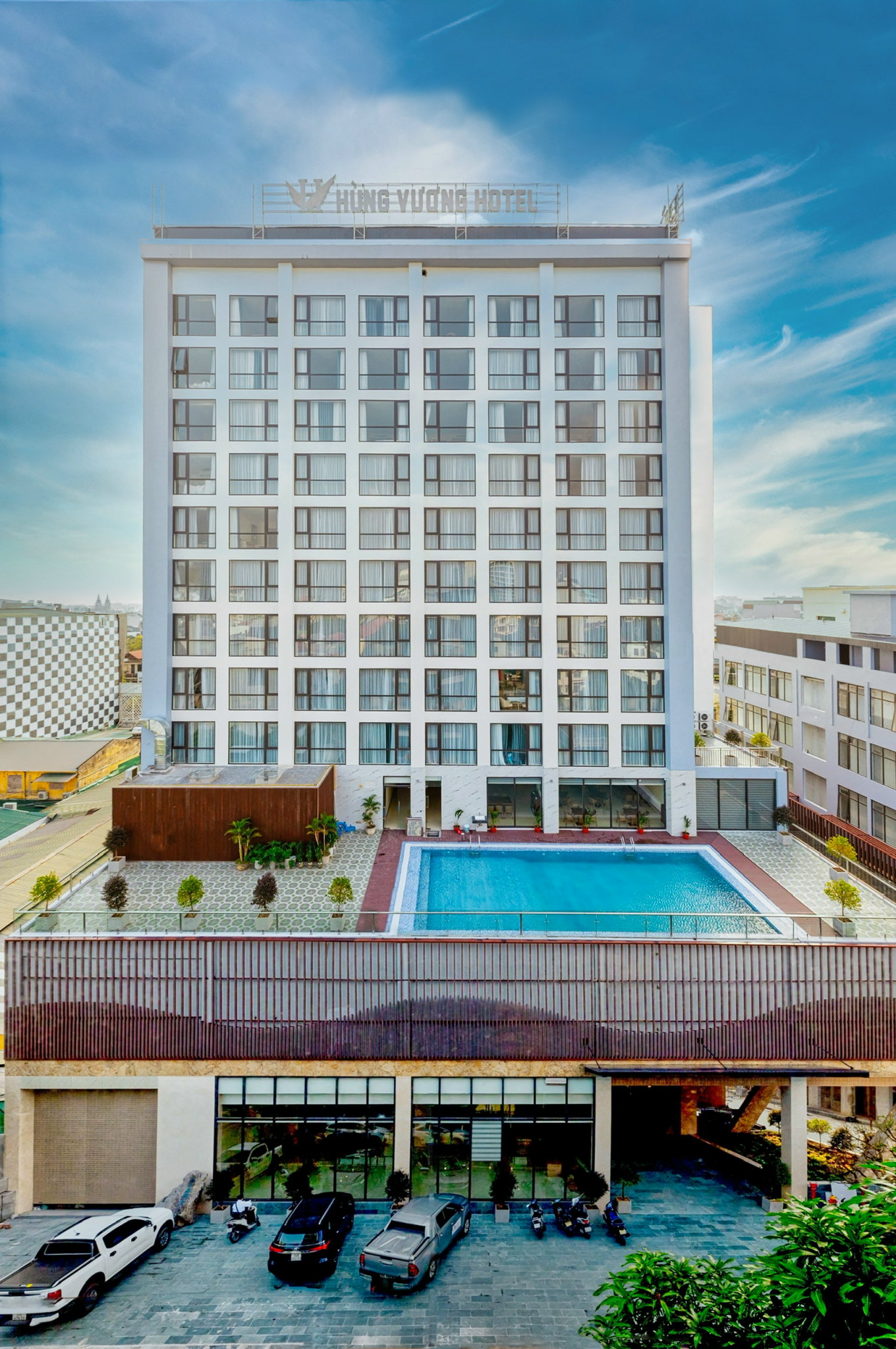 Review Hùng Vương Hotel Hạ Long: vị trí Hòn Gai, hạng phòng và tiện ích