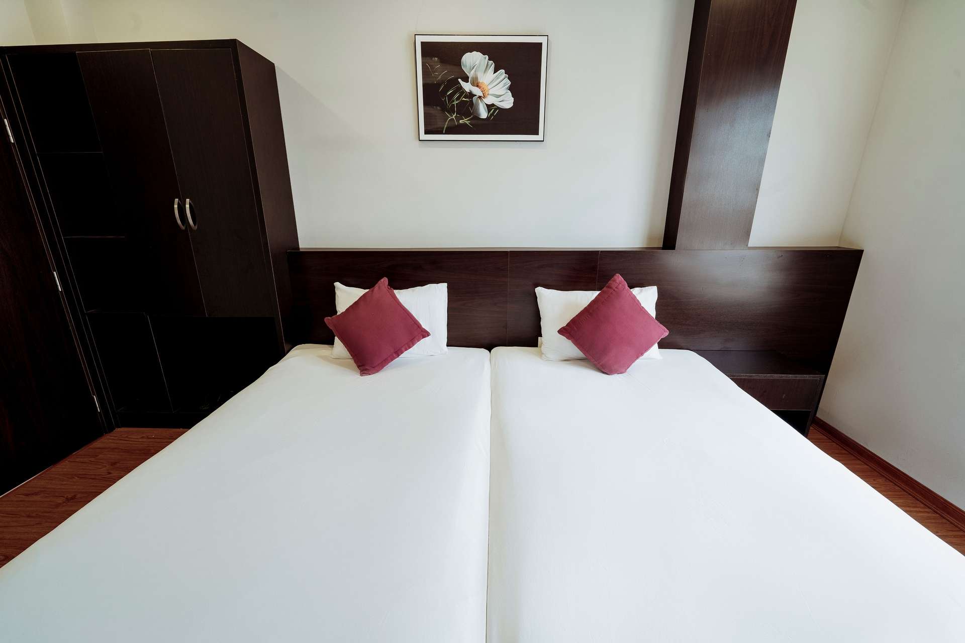 Review Ivy Hotel – Ha Long: khách sạn gần Sunworld và chợ Bãi Cháy