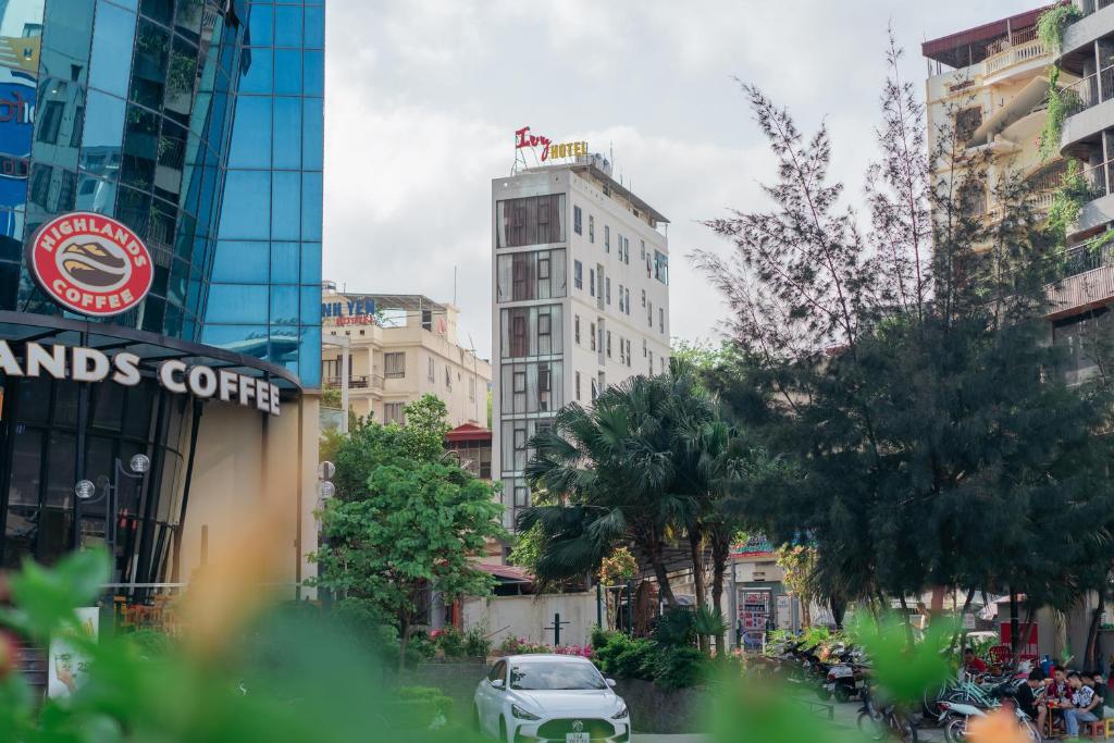 Review Ivy Hotel – Ha Long: khách sạn gần Sunworld và chợ Bãi Cháy