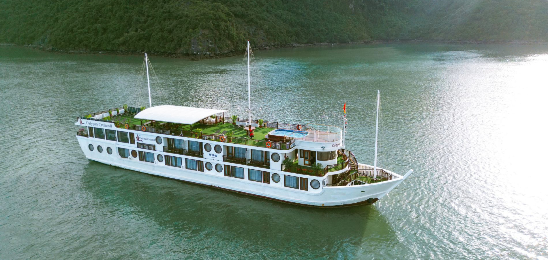 Review Le Journey Luxury Cruise Vịnh Lan Hạ: Trải Nghiệm Du Thuyền Tại Tuần Châu