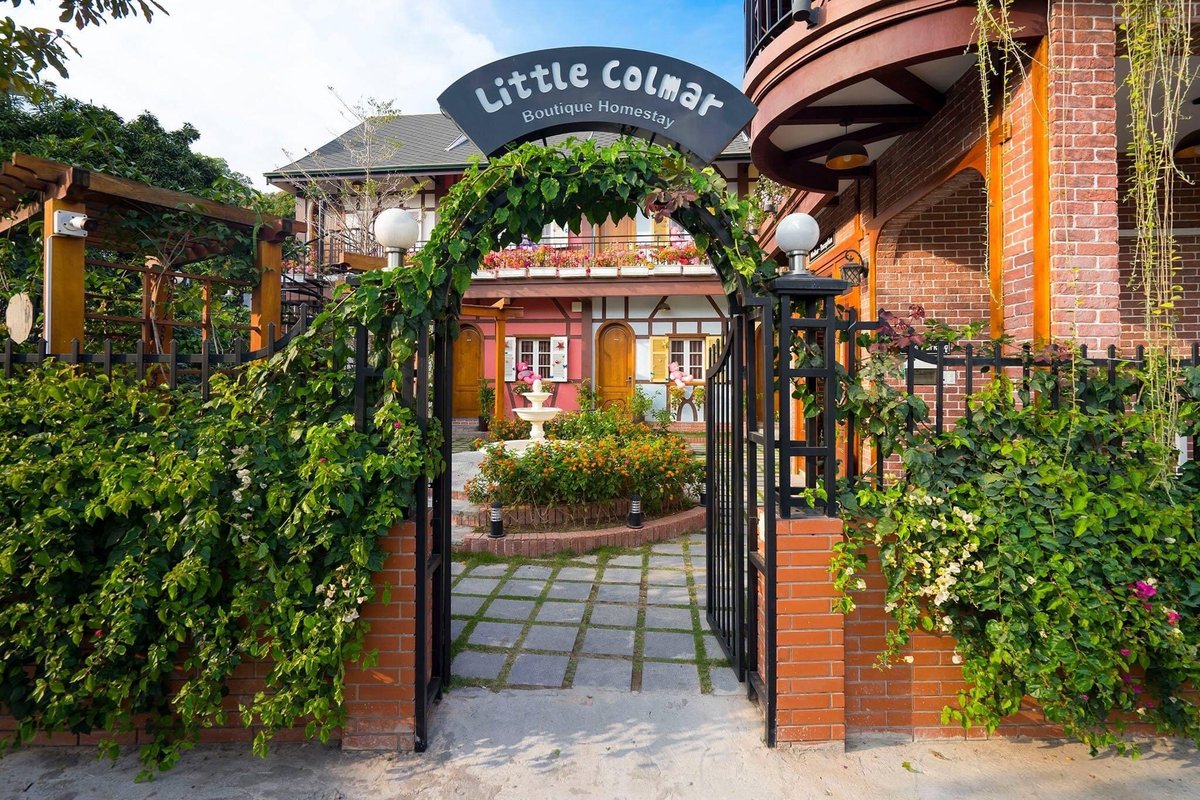 Review Little Colmar Boutique Homestay: Không gian kiểu Pháp giữa lòng Hạ Long