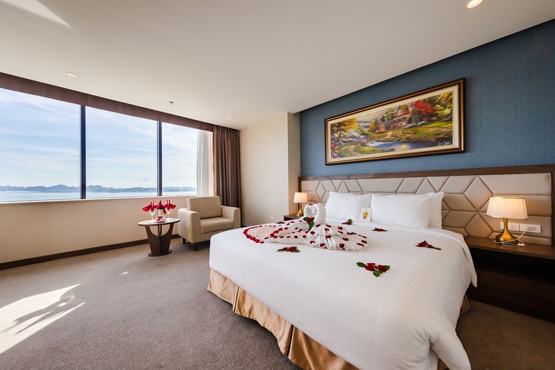 Review Muong Thanh Grand Ha Long: Khách sạn 4 sao tại Bãi Cháy có gì nổi bật?