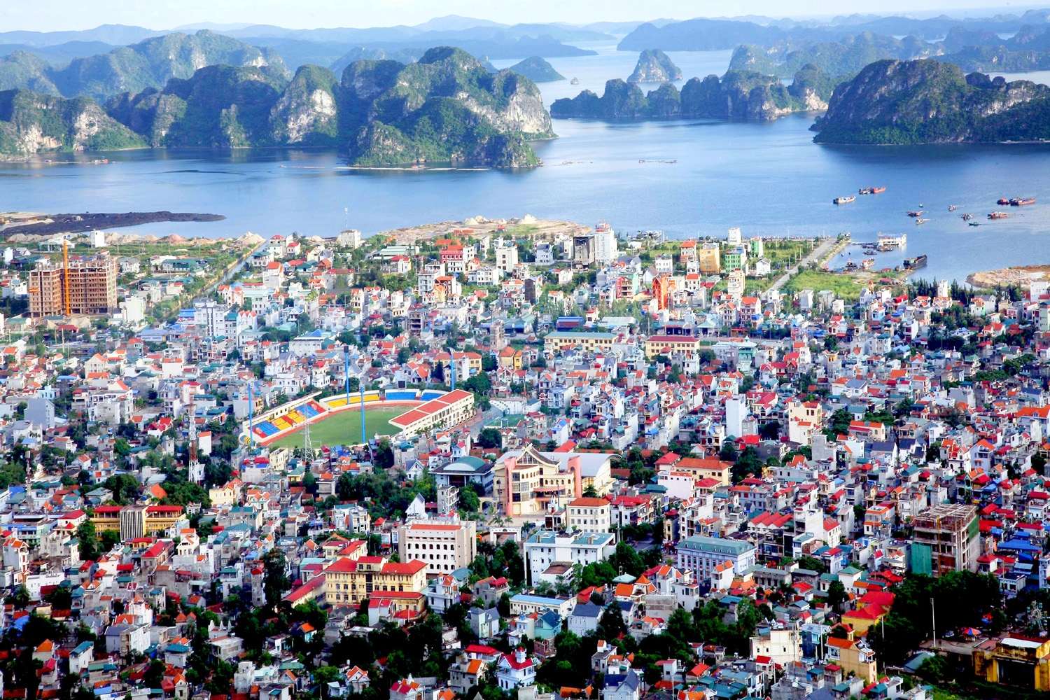 Review Nhà nghỉ Thẩm Quyến: Lưu trú tại Mông Dương, Cẩm Phả có gì đáng chú ý?