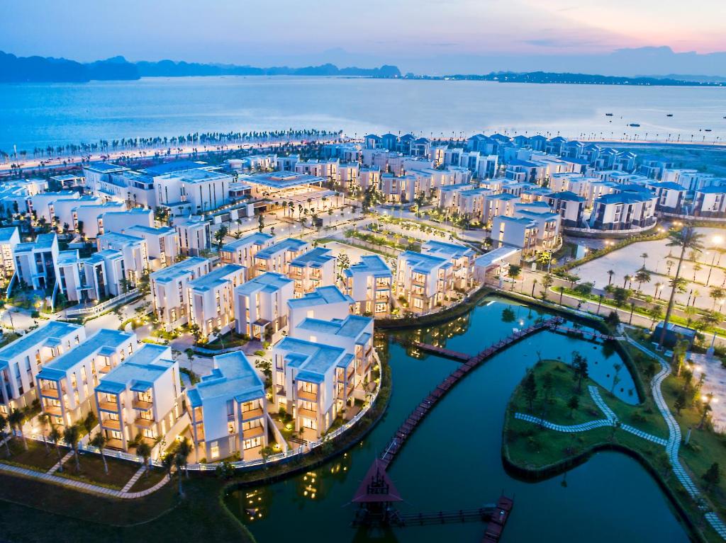Review Oakwood Ha Long: Khu nghỉ dưỡng biệt thự ven Bãi Cháy có gì đáng chú ý?