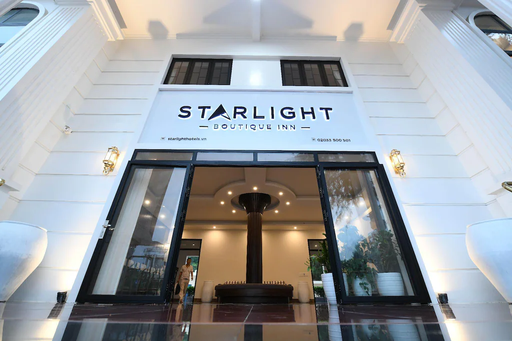 Review Starlight Hotel Ha Long: Khách sạn tiết kiệm tại Bãi Cháy cho chuyến đi Hạ Long