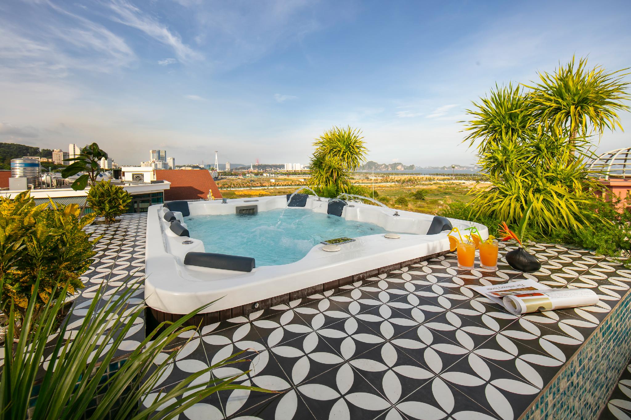 Review The Exquisite HaLong Hotel: trải nghiệm lưu trú gần biển tại Bãi Cháy Hạ Long
