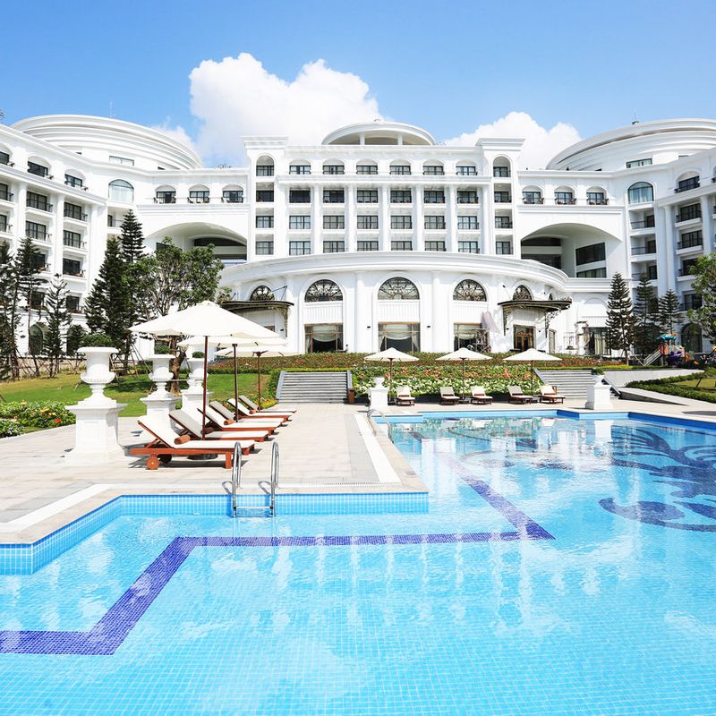 Review Vinpearl Resort & Spa Ha Long: giá phòng, tiện nghi và trải nghiệm trên Đảo Rều