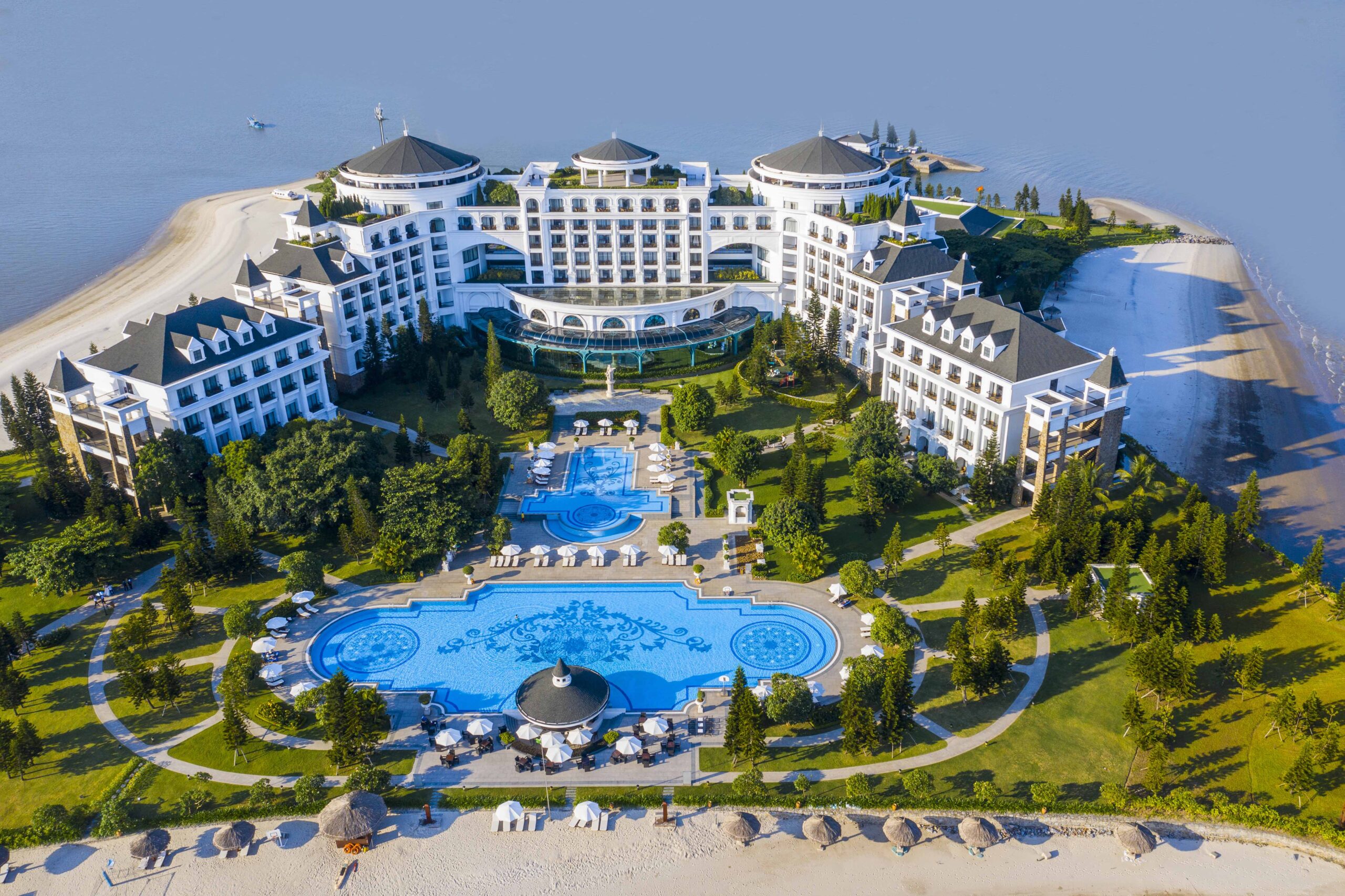 Review Vinpearl Resort & Spa Ha Long: giá phòng, tiện nghi và trải nghiệm trên Đảo Rều