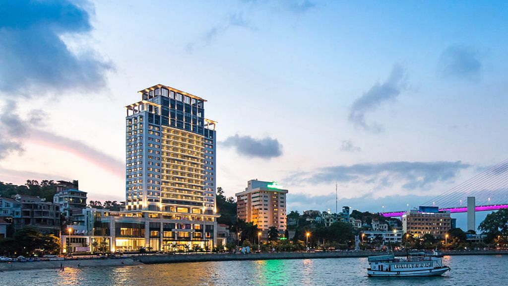 Review Wyndham Garden Legend Ha Long: Vị trí, phòng nghỉ, dịch vụ và đánh giá thực tế