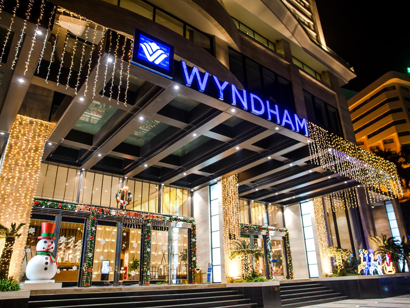 Review Wyndham Legend Halong Hotel: khách sạn 5 sao view vịnh Hạ Long có gì nổi bật?