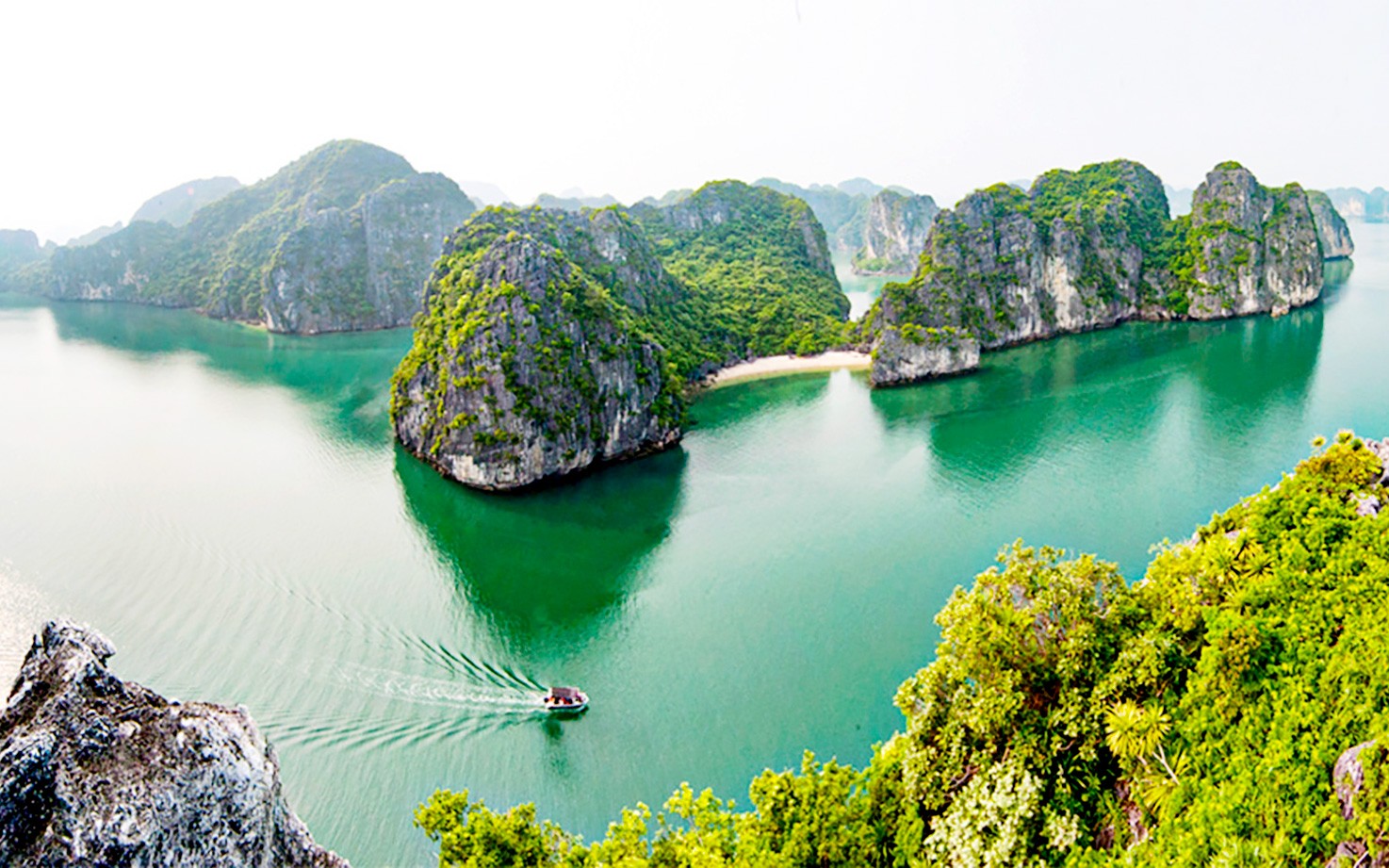 Top 10 địa điểm tham quan ở Quảng Ninh đẹp và đáng trải nghiệm nhất