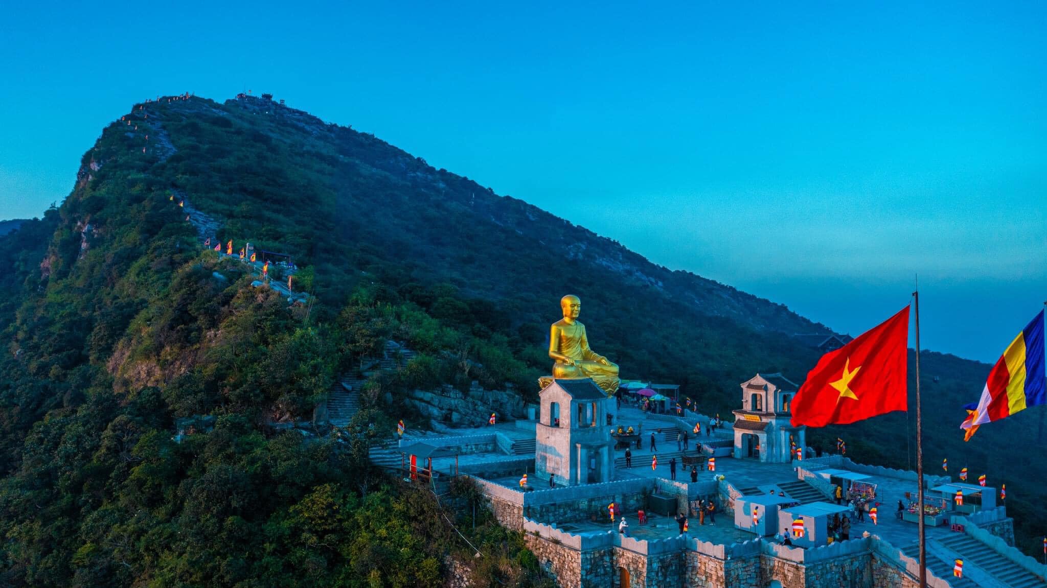 Top 10 địa điểm tham quan ở Quảng Ninh đẹp và đáng trải nghiệm nhất