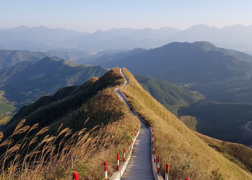 Top 10 địa điểm tham quan ở Quảng Ninh đẹp và đáng trải nghiệm nhất