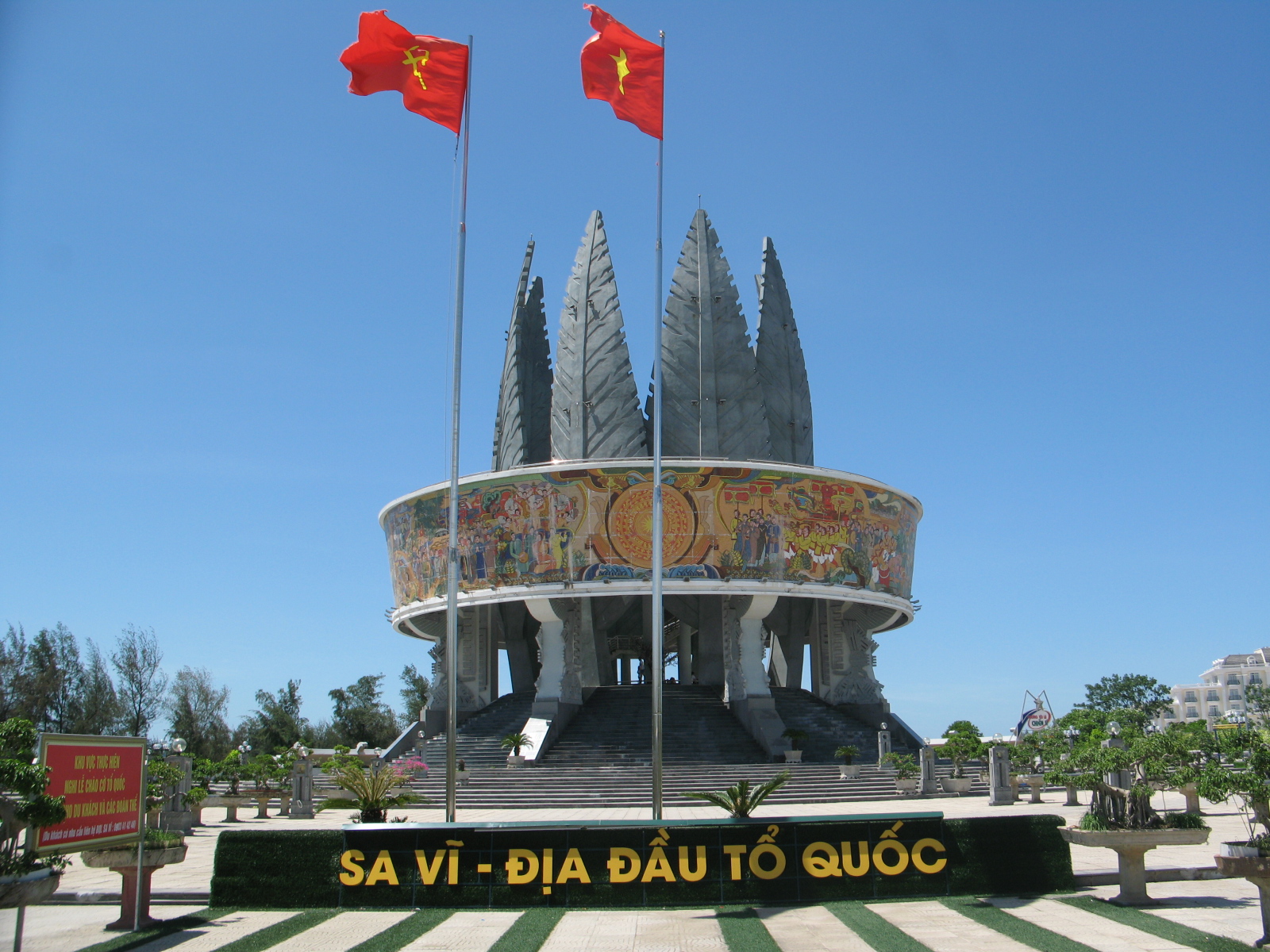 Top 10 địa điểm tham quan ở Quảng Ninh đẹp và đáng trải nghiệm nhất