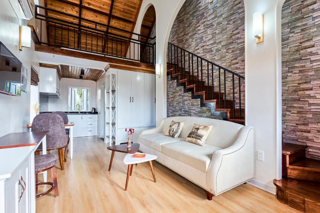 Review Little Colmar Boutique Homestay: Không gian kiểu Pháp giữa lòng Hạ Long