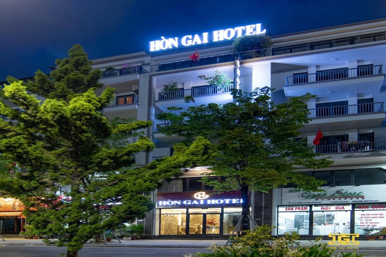 Review Hòn Gai Hotel: Vị trí, dịch vụ và trải nghiệm lưu trú tại Hạ Long