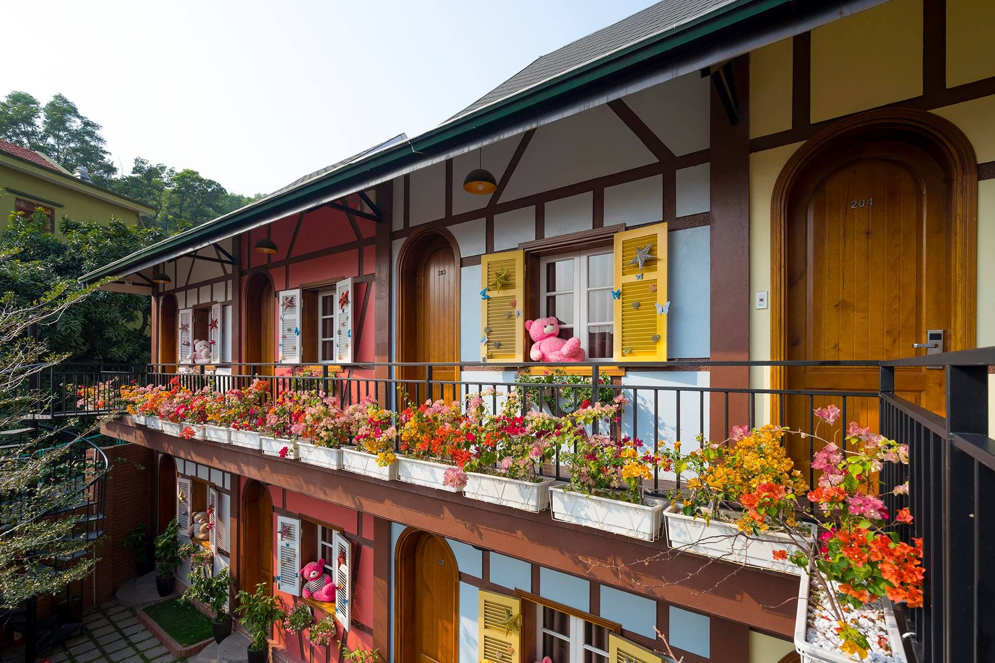 Review Little Colmar Boutique Homestay: Không gian kiểu Pháp giữa lòng Hạ Long