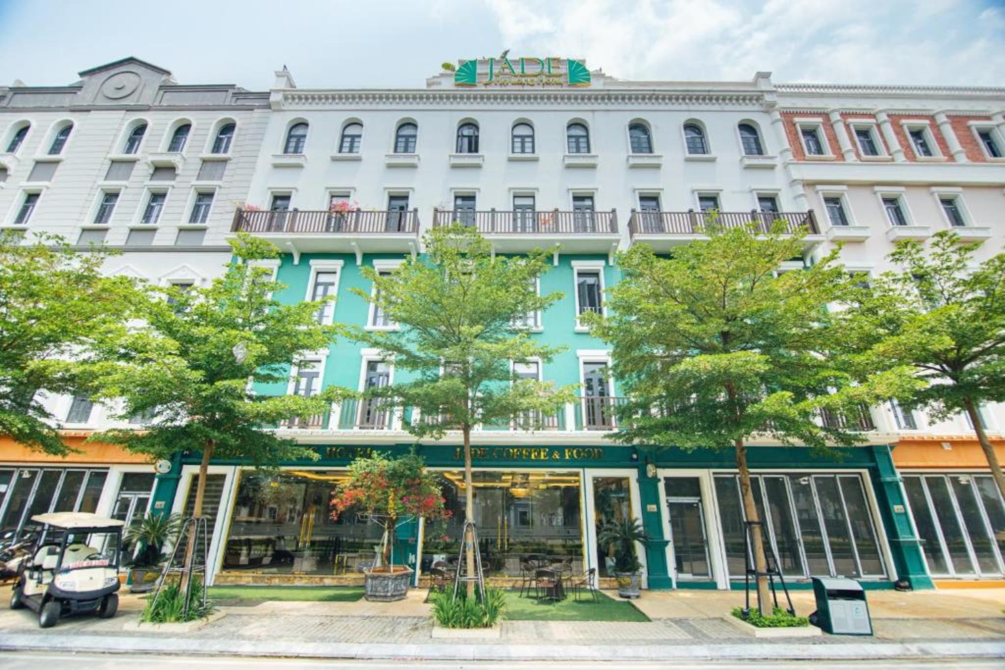 Review Jade Ha Long Hotel: khách sạn 3 sao nhưng chất lương gần biển Bãi Cháy