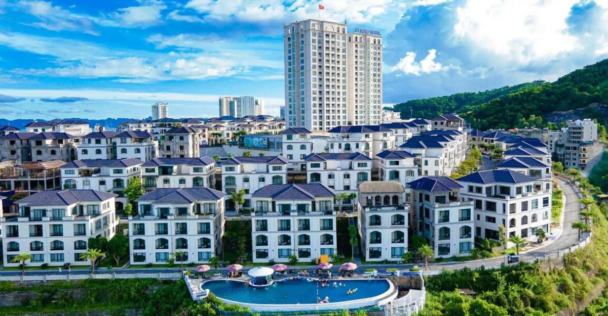 Đánh giá D’Lioro Hotel & Resort Hạ Long